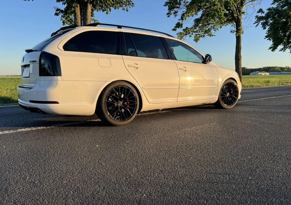 Skoda Octavia cena 42500 przebieg: 239000, rok produkcji 2010 z Tomaszów Mazowiecki małe 254